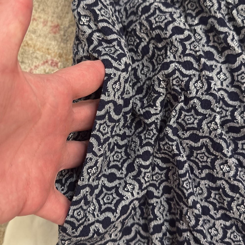 Knox Rose Batik Patterned Shorts - Picture 4 of 6